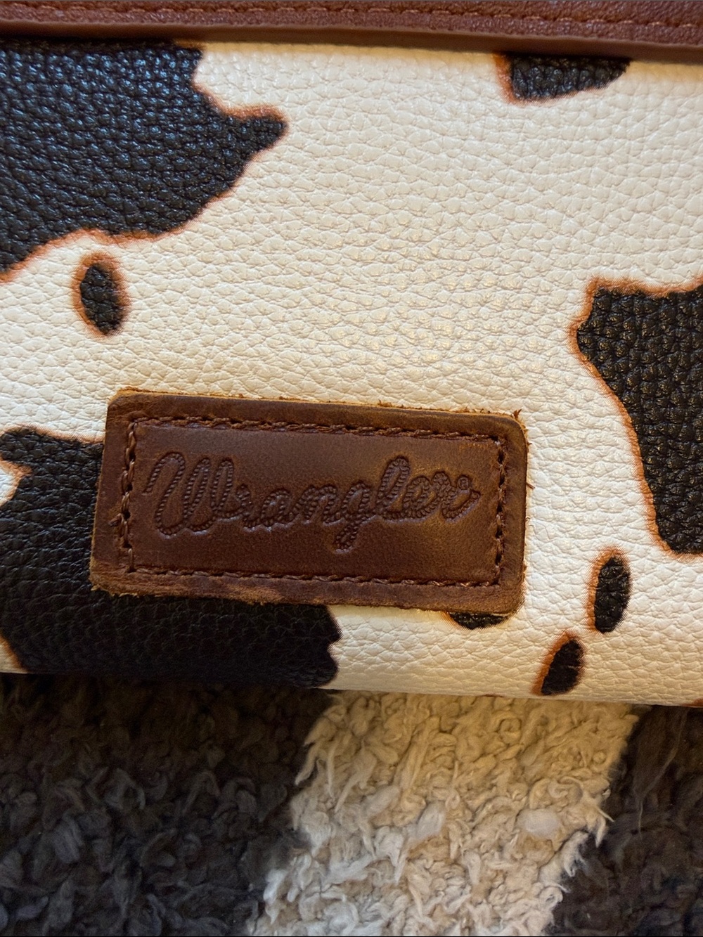 Wrangler Cow Print Wallet - Picture 2 of 6